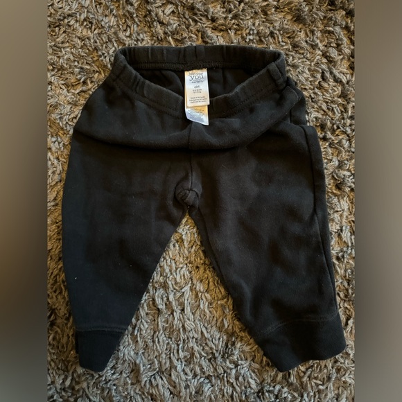 Pants and shorts 3-9month - Picture 6 of 7